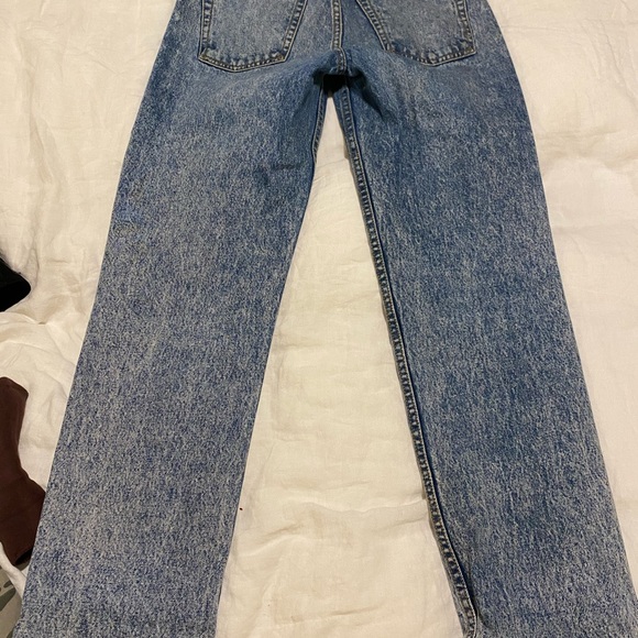 GRLFRND straight legs 90s wash jeans - Picture 6 of 7